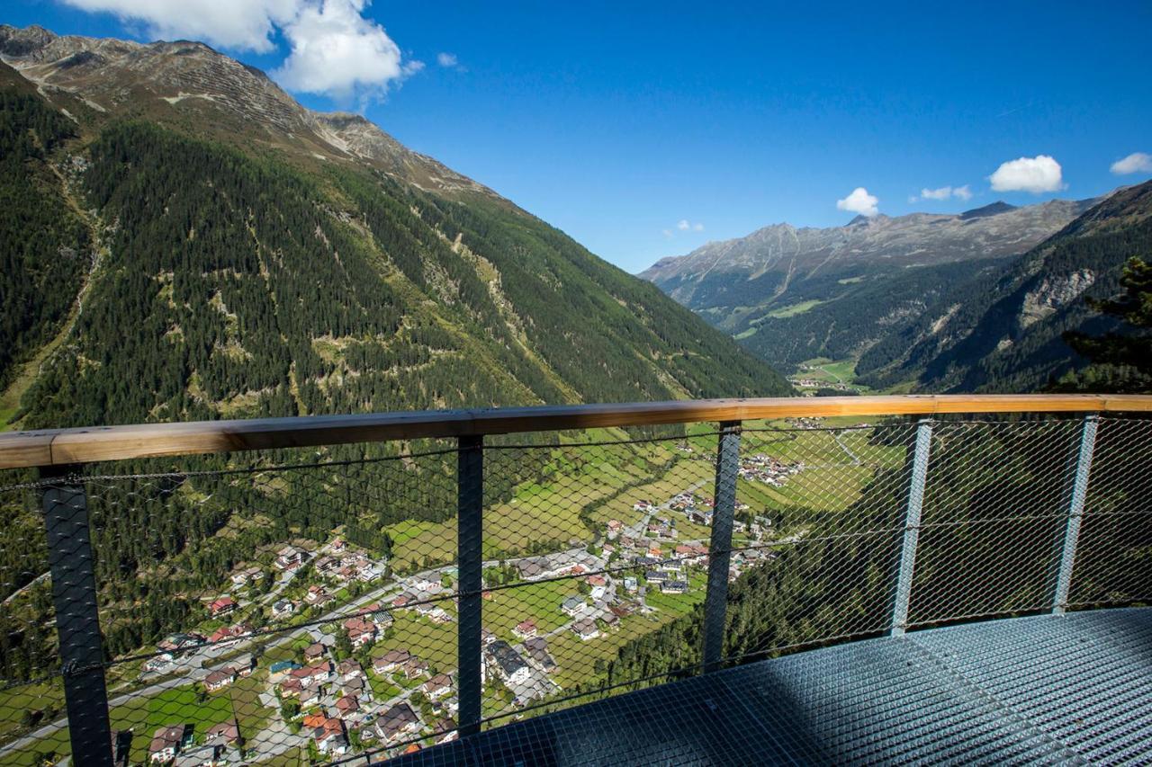 Hotel Edelweiss เคาเนอร์ทาล ภายนอก รูปภาพ